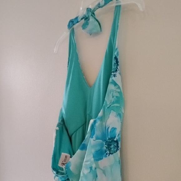 Floral Blue And Green Halter Dress - Picture 10 of 10